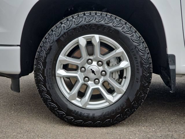 Used 2024 Chevrolet Silverado 1500 RST w/ Protection Package AWD/4WD image 19