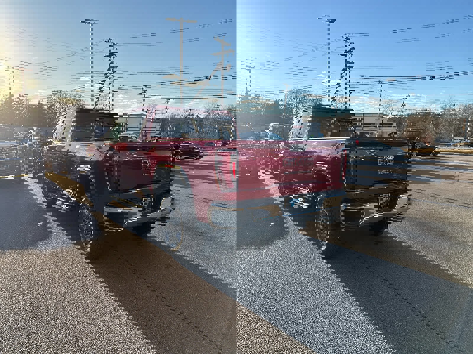 New 2026 GMC Sierra 2500 SLT w/ SLT Premium Package image 5