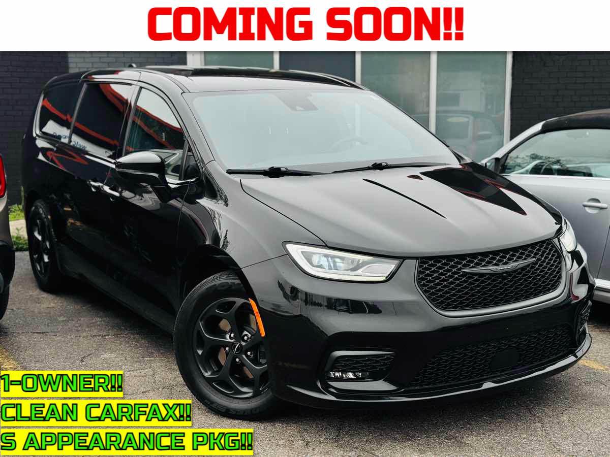 Used 2022 Chrysler Pacifica Touring-L w/ S Appearance Package
