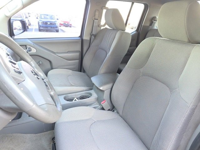 Used 2018 Nissan Frontier S image 6