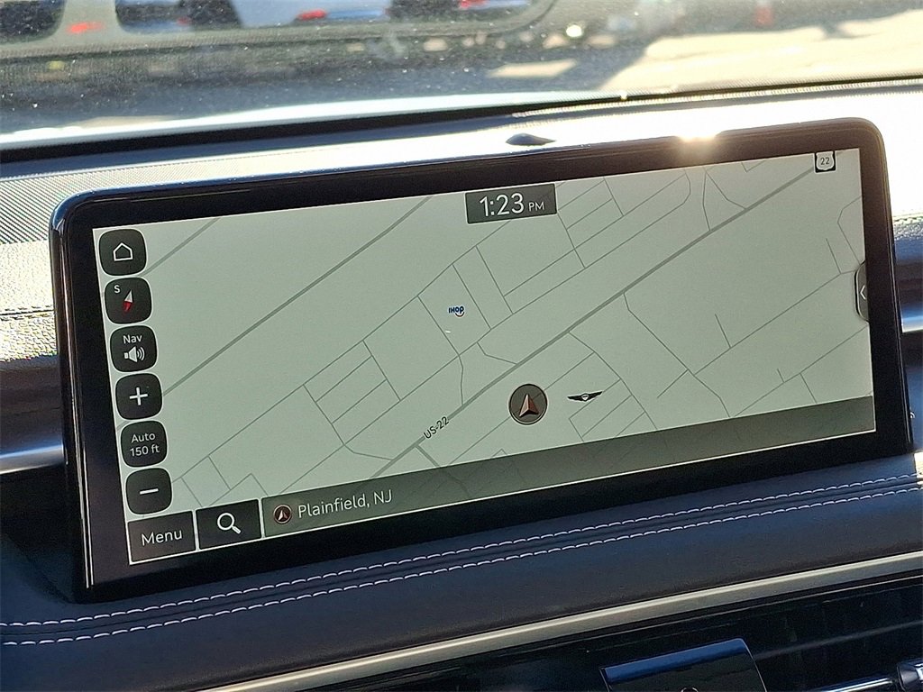 Used 2024 Genesis G70 2.5T image 18