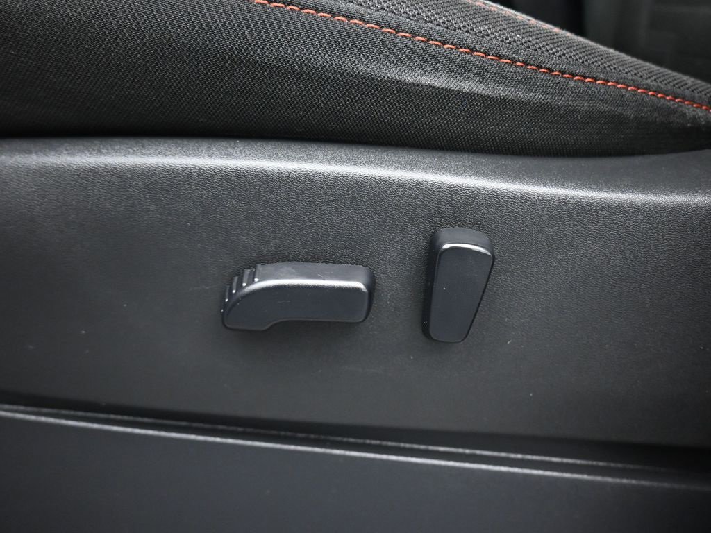 Used 2022 Nissan Frontier PRO-4X w/ Off-Road Protection Package image 12