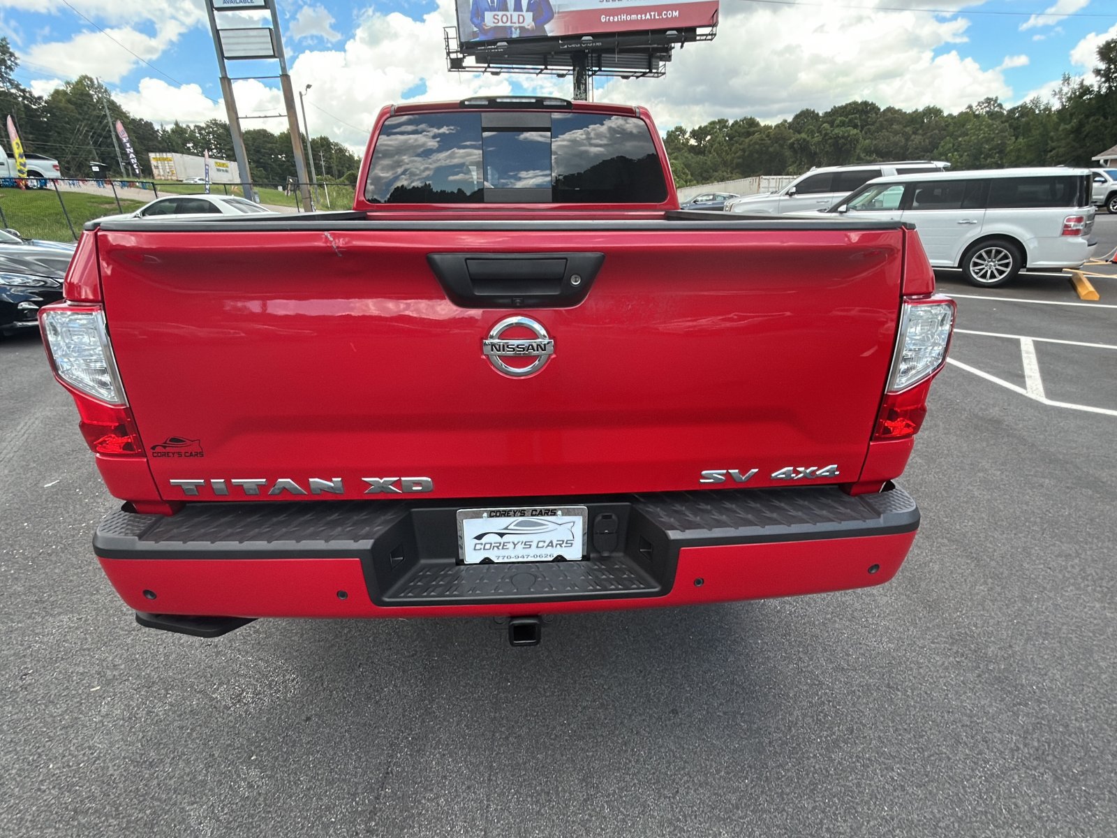 Used 2020 Nissan Titan SV w/ SV Convenience Package AWD/4WD image 4