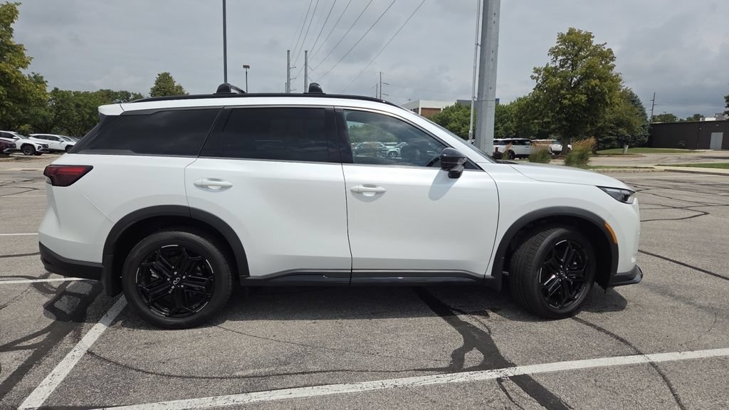 New 2027 INFINITI QX60 Sport w/ Dark Cargo Package AWD/4WD image 9
