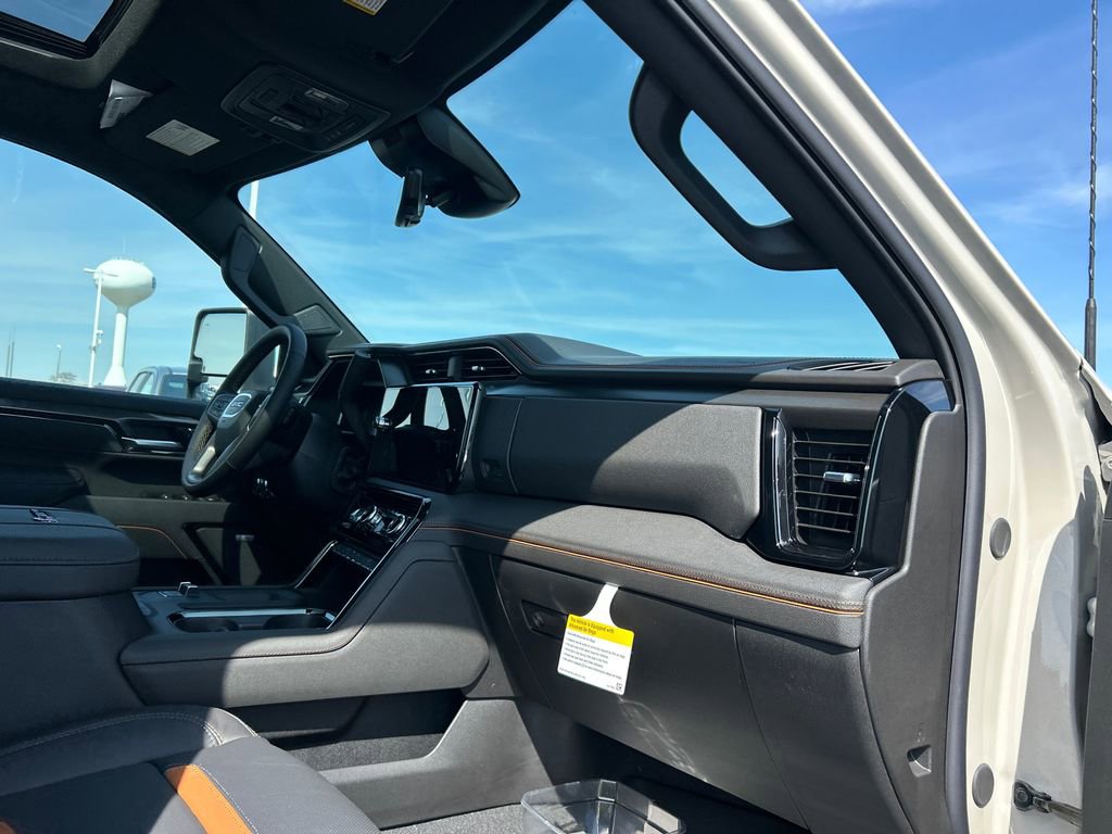 New 2026 GMC Sierra 2500 AT4 AWD/4WD image 40
