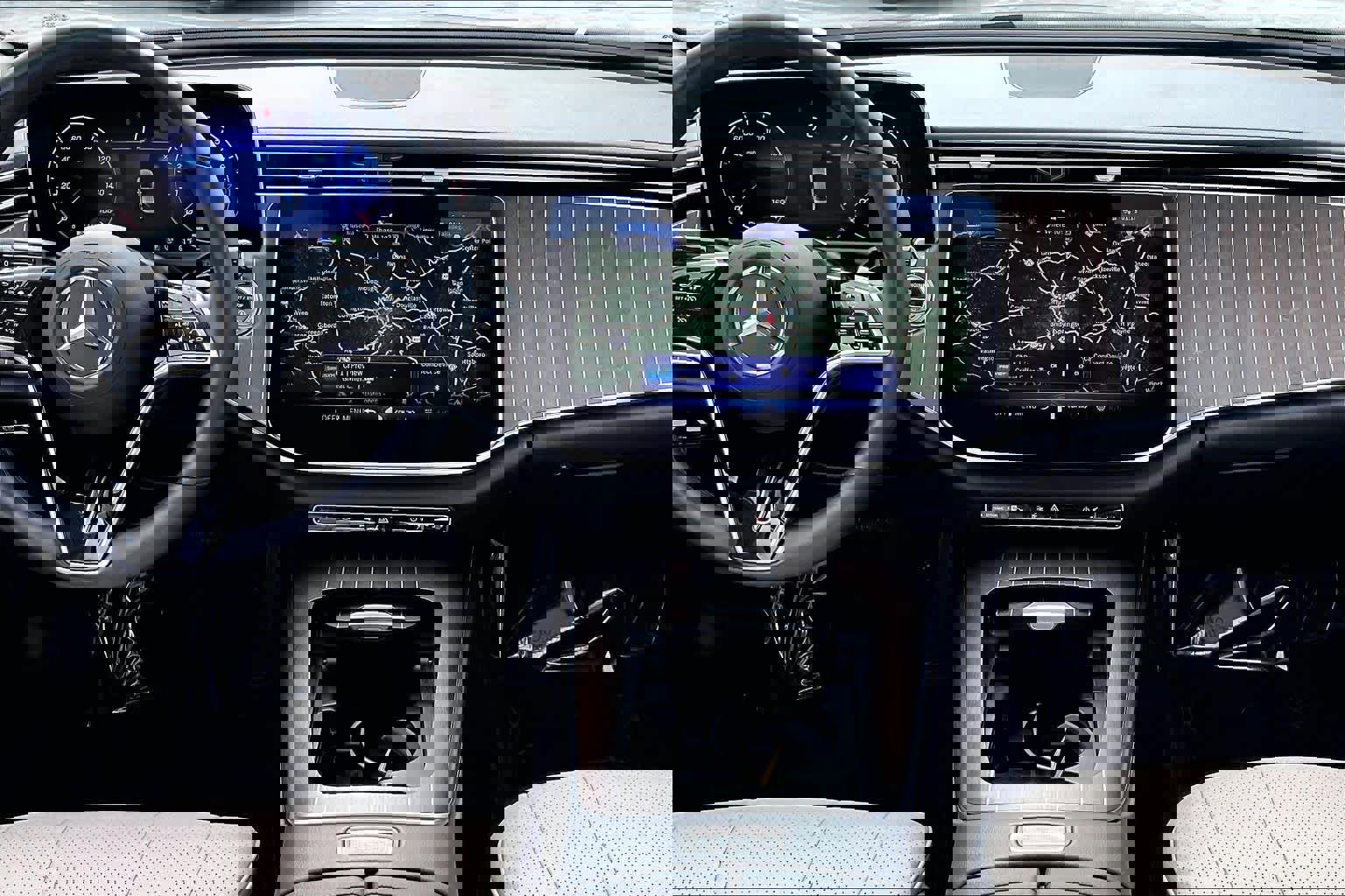 Used 2025 Mercedes-Benz E 350 4MATIC Sedan image 8