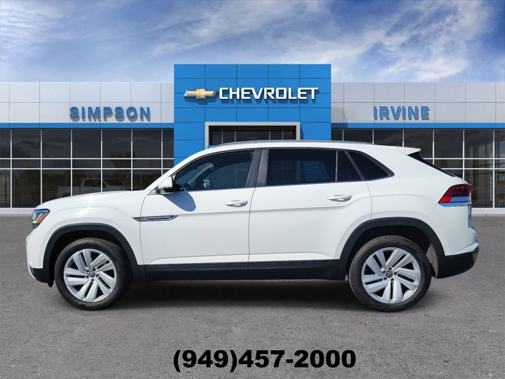 Used 2020 Volkswagen Atlas Cross Sport SE w/ Panoramic Sunroof Package image 5