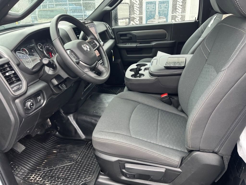 Used 2025 RAM 3500 Tradesman image 9