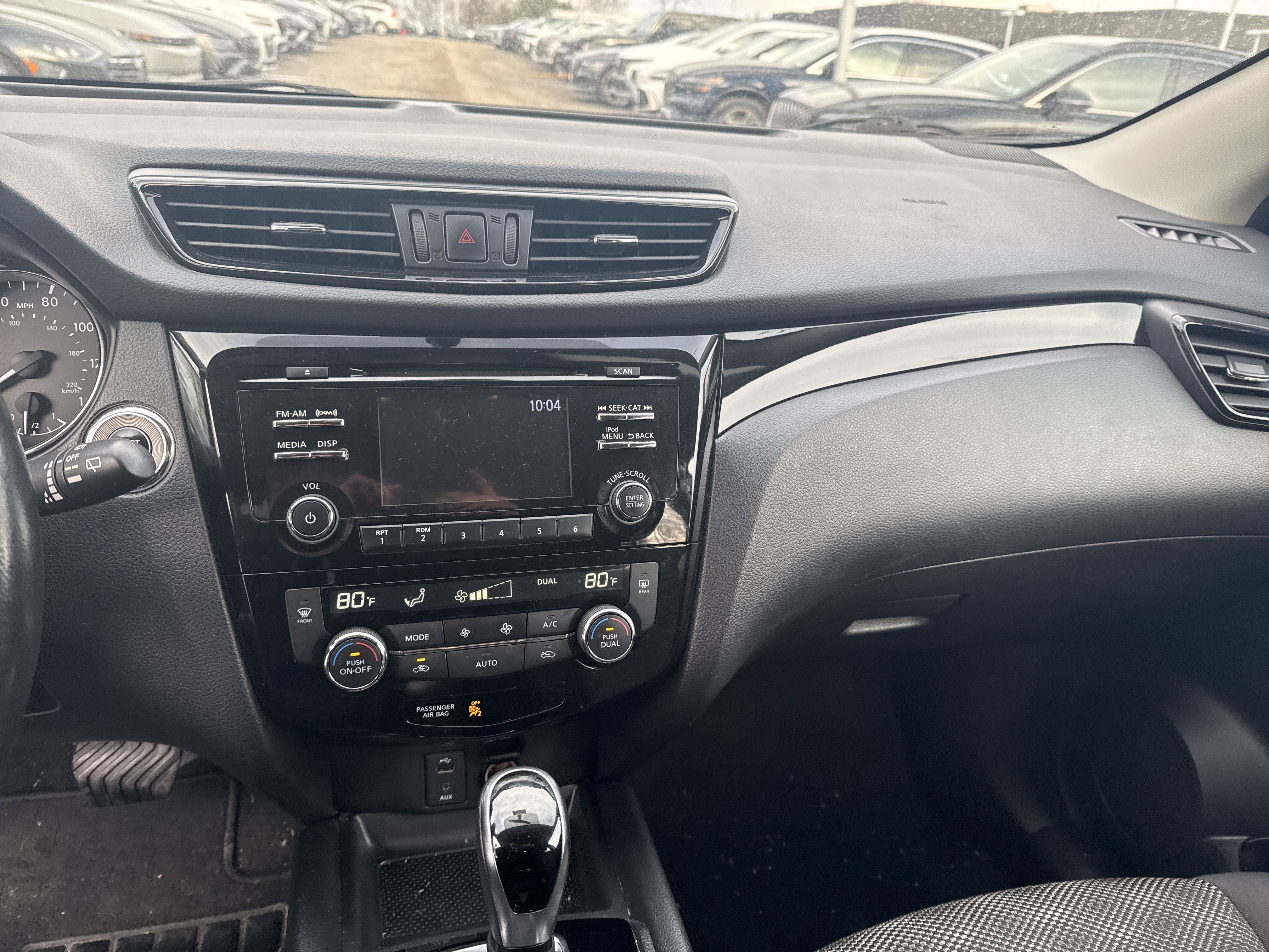 Used 2017 Nissan Rogue Sport SV w/ SV All-Weather Package image 9