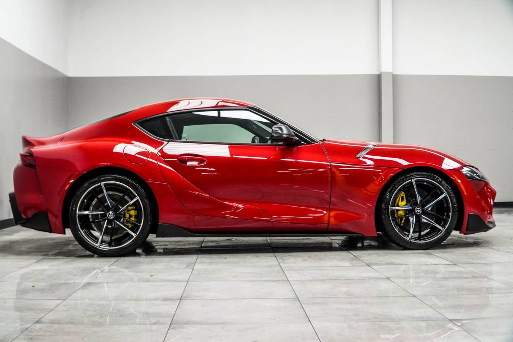 Used 2021 Toyota Supra w/ Safety & Technology Package RWD image 7