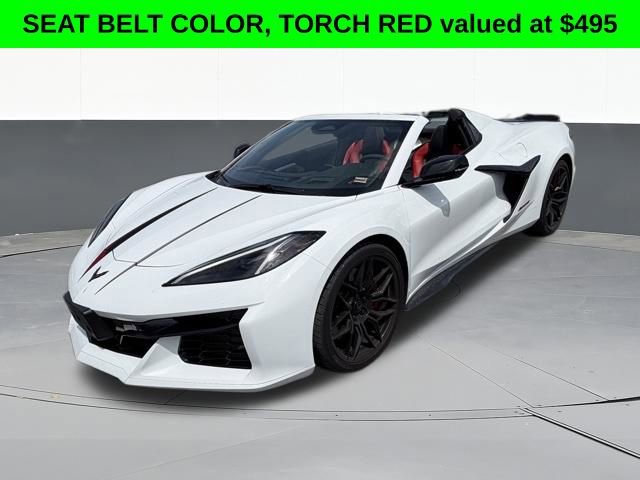 Used 2024 Chevrolet Corvette Z06 RWD image 12