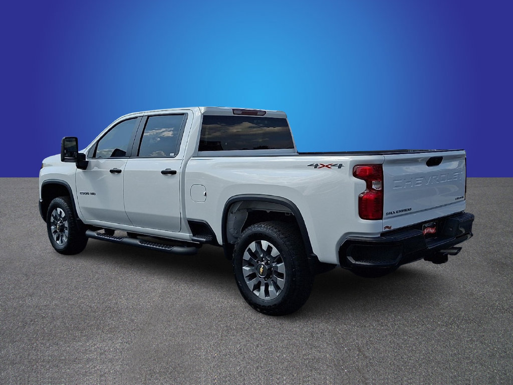 Used 2025 Chevrolet Silverado 2500 Custom w/ Custom Value Package AWD/4WD image 6