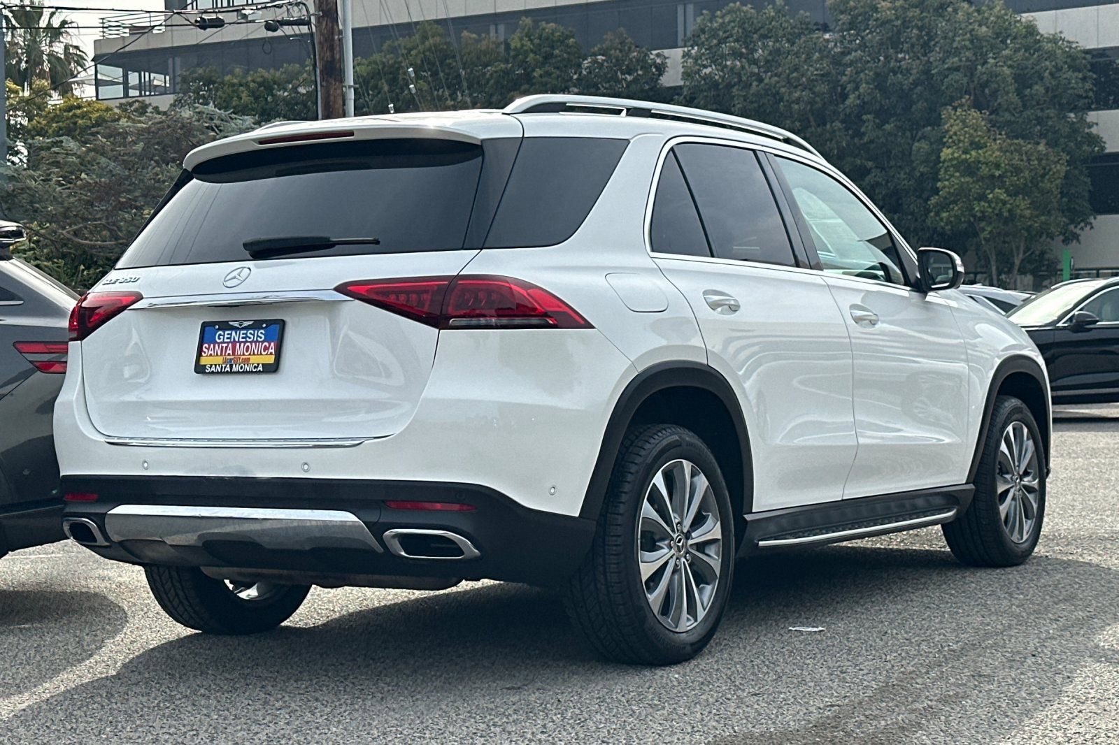 Used 2020 Mercedes-Benz GLE 350 image 4