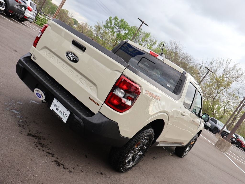 Used 2025 Ford Maverick Tremor image 7