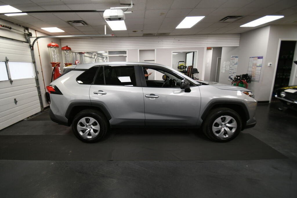 Used 2025 Toyota RAV4 LE FWD image 9