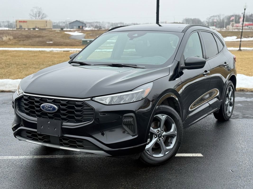 Used 2023 Ford Escape ST-Line w/ Tech Pack #1