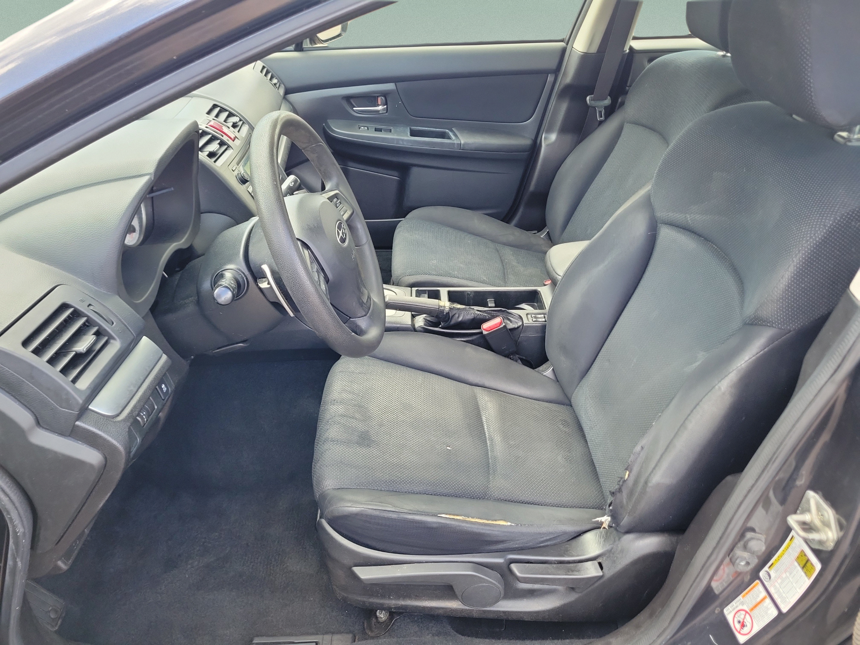 Used 2013 Subaru Impreza 2.0i Premium w/ All-Weather Pkg AWD/4WD image 23