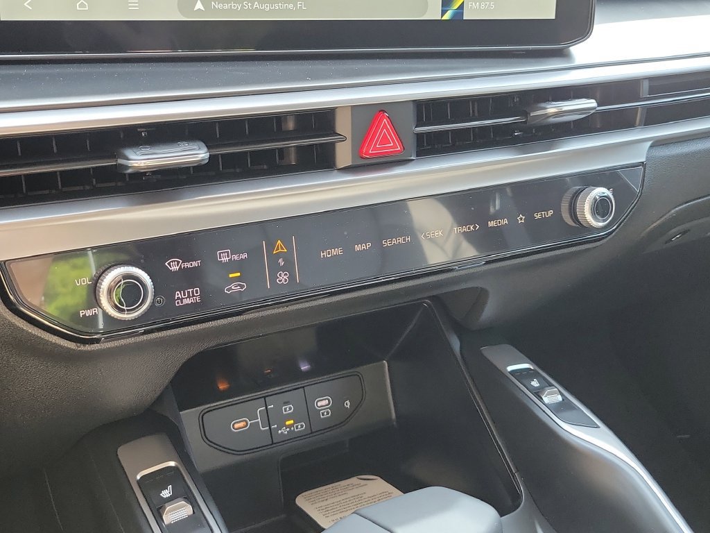 New 2026 Kia Sorento EX w/ EX Premium Package FWD image 35