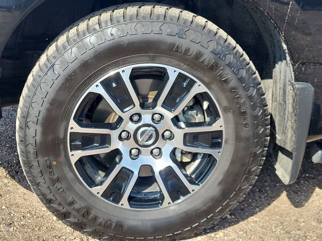 Used 2021 Nissan Titan SV w/ SV Convenience Package AWD/4WD image 10