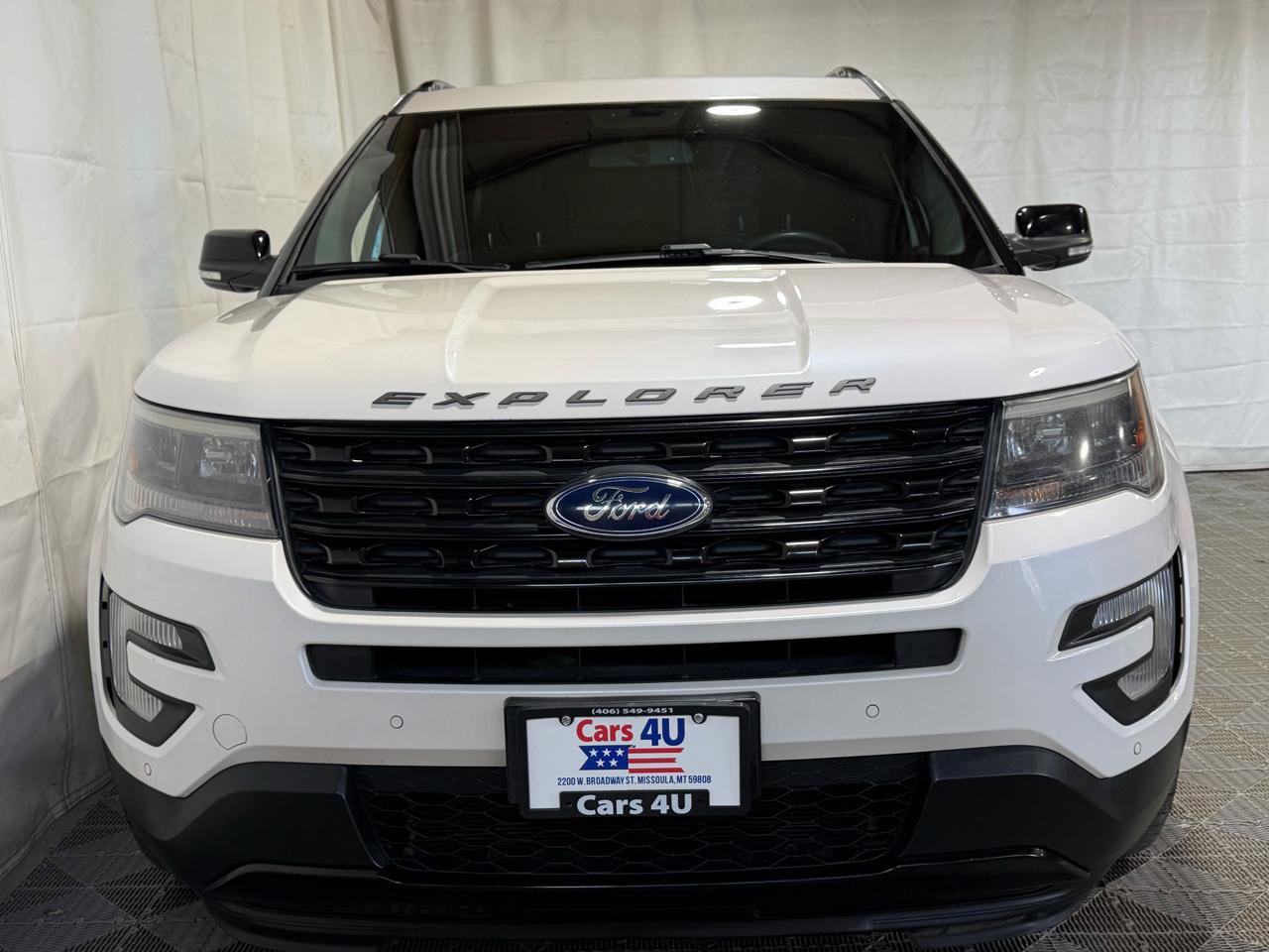 Used 2017 Ford Explorer Sport AWD/4WD image 2