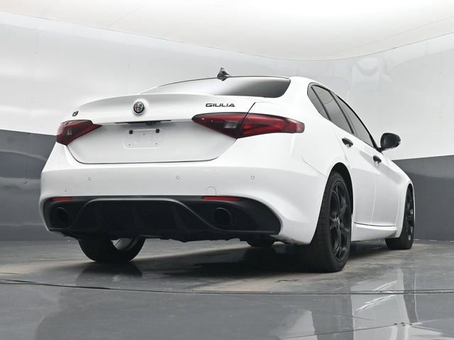 Used 2021 Alfa Romeo Giulia Ti Sport image 52