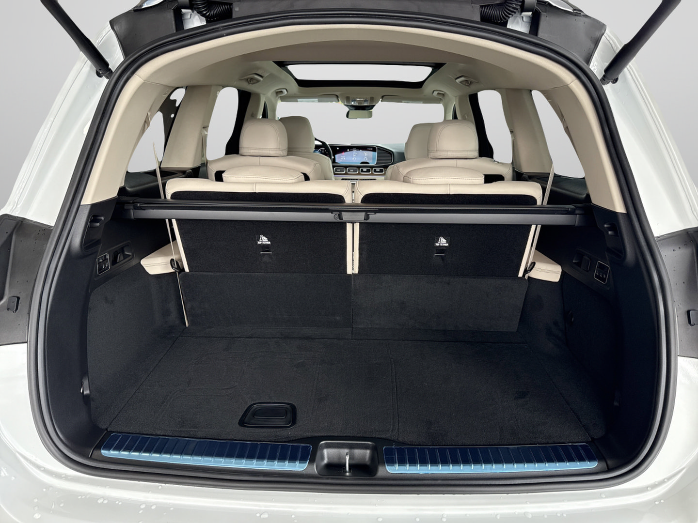 Certified 2026 Mercedes-Benz GLS 450 4MATIC image 17