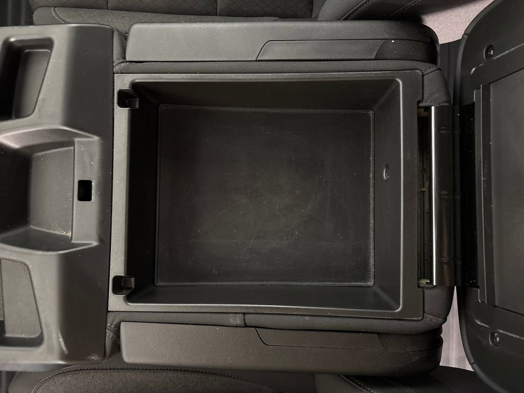 Used 2024 Chevrolet Silverado 1500 Custom Trail Boss w/ Turbomax Blackout Package AWD/4WD image 32