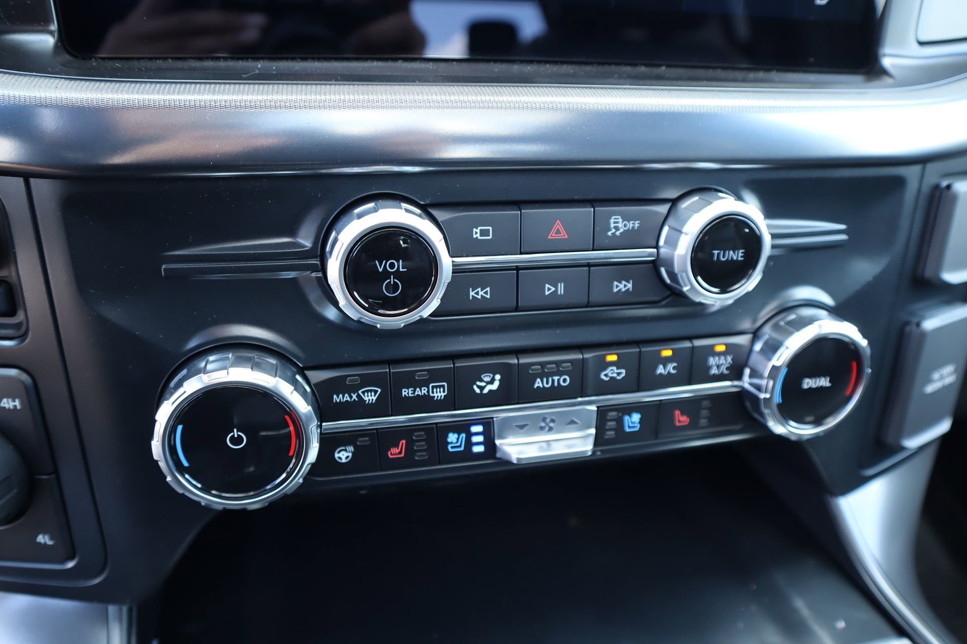 New 2026 Ford F150 Lariat AWD/4WD image 7