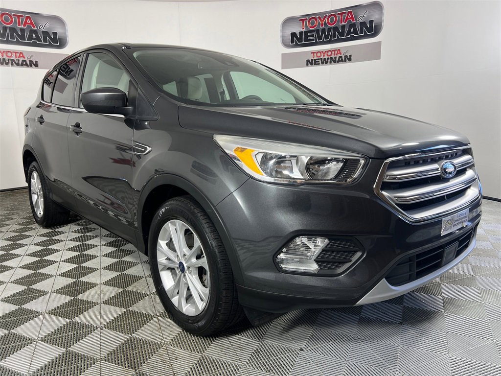 Used 2019 Ford Escape SE
