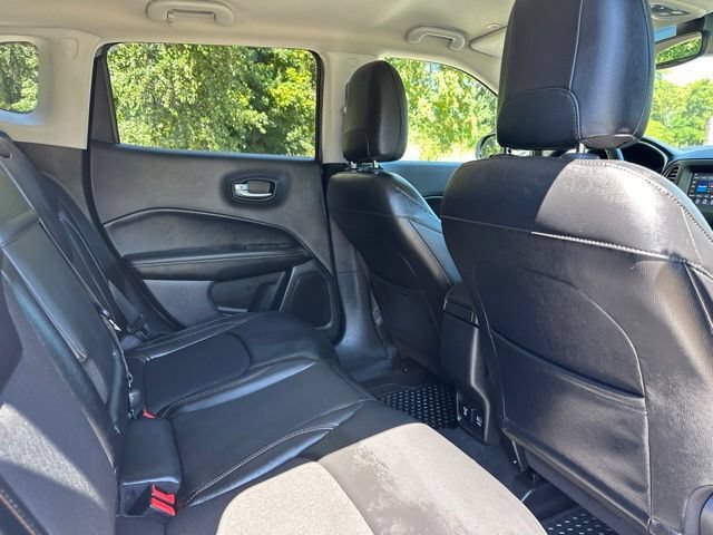 Used 2018 Jeep Compass Latitude w/ Popular Equipment Group AWD/4WD image 21