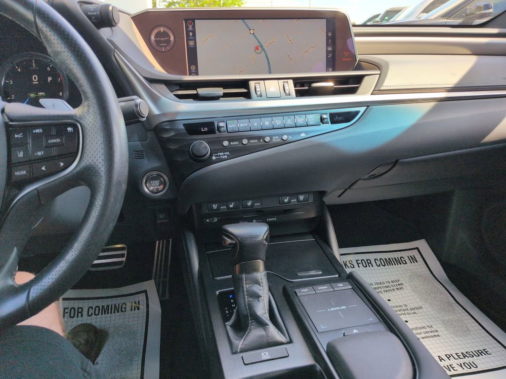 Used 2019 Lexus ES 350 F Sport image 17