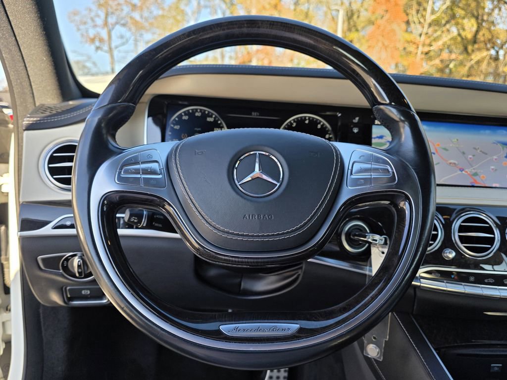 Used 2017 Mercedes-Benz S 550 Sedan w/ Sport Package w/ Sport Package image 23