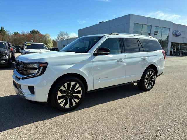 Used 2025 Ford Expedition Platinum w/ Driver's Package AWD/4WD image 6