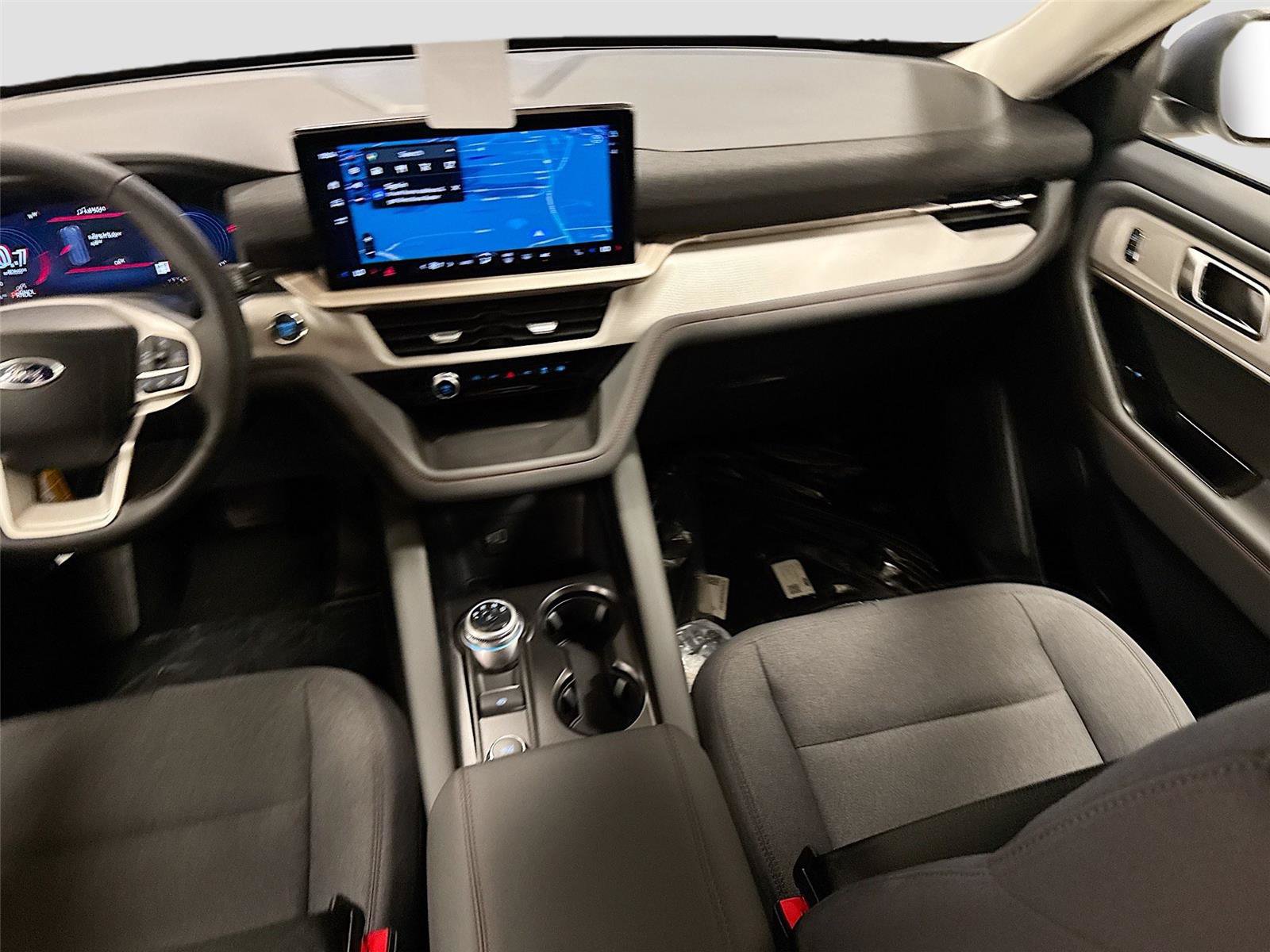 New 2026 Ford Explorer Active AWD/4WD image 21