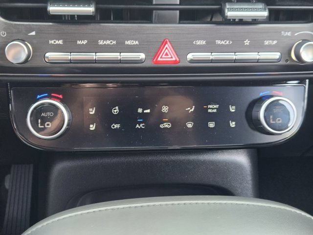 Certified 2026 Hyundai Palisade Calligraphy AWD/4WD image 18