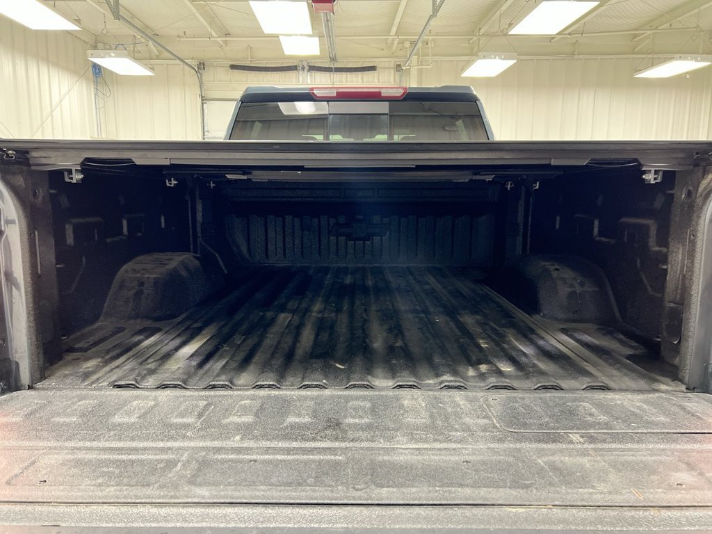 Used 2020 Chevrolet Silverado 2500 LTZ w/ LTZ Convenience Package AWD/4WD image 23