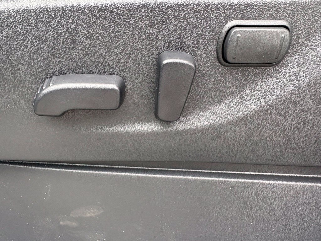 New 2027 Nissan Frontier SV RWD image 23