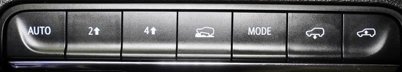 Used 2021 Cadillac Escalade Premium Luxury w/ Driver Assist Tech Package image 51