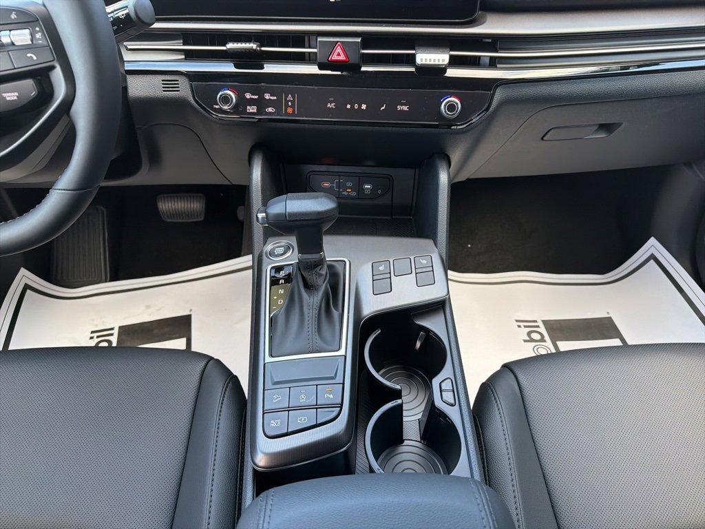 New 2026 Kia Sportage EX image 28