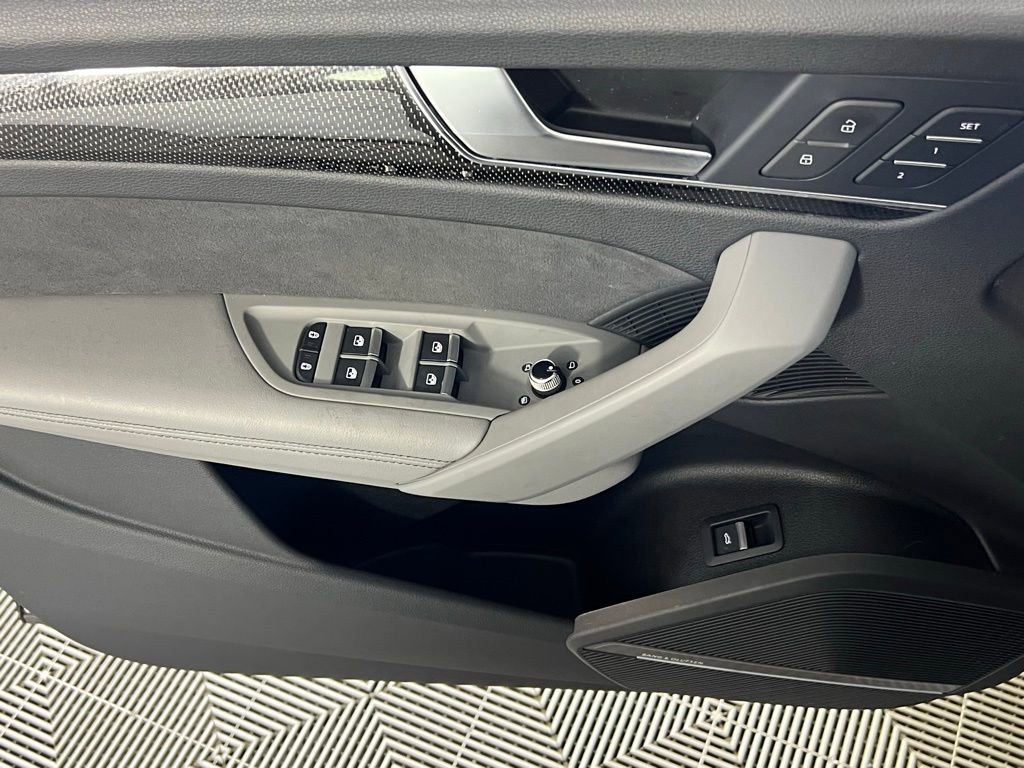 Used 2023 Audi SQ5 Prestige w/ Prestige Package image 24
