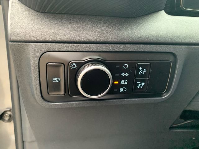 Used 2025 Ford Mustang Coupe image 18
