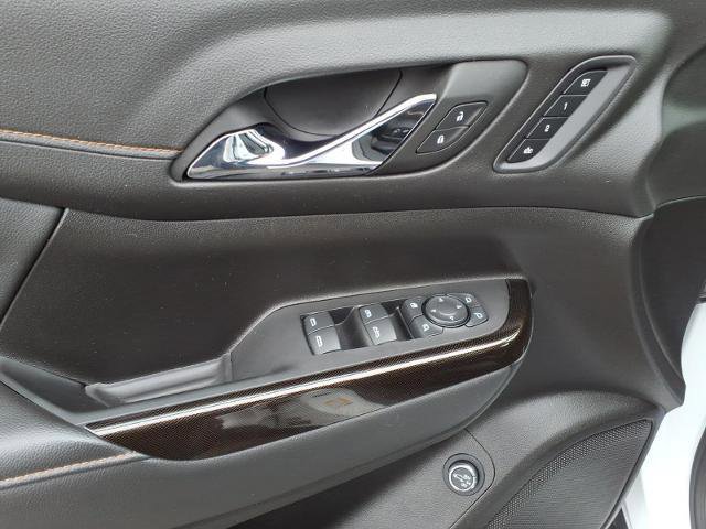 Used 2023 GMC Acadia AT4 w/ Preferred Package AWD/4WD image 14