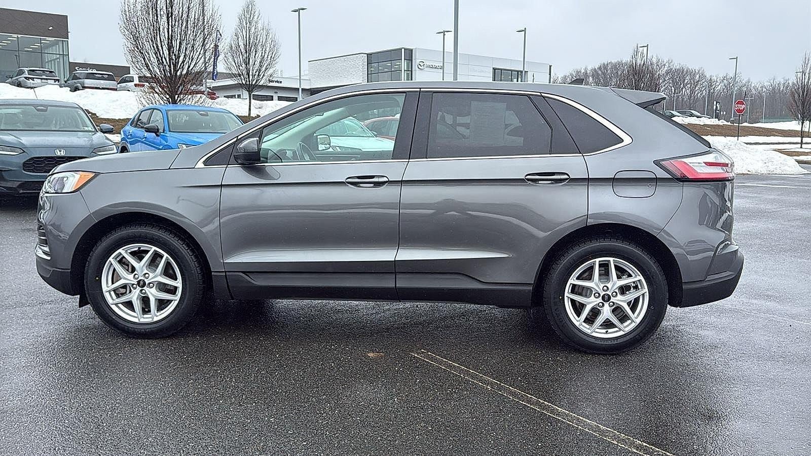 Used 2024 Ford Edge SEL AWD/4WD image 12