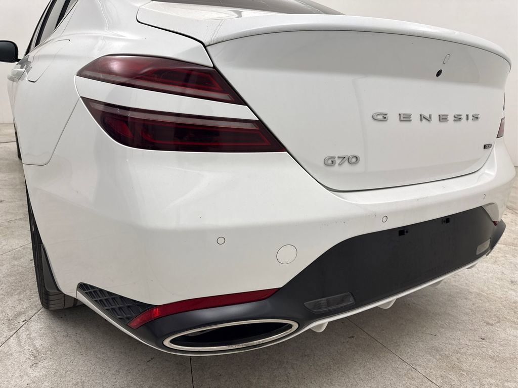 Used 2022 Genesis G70 3.3T image 21