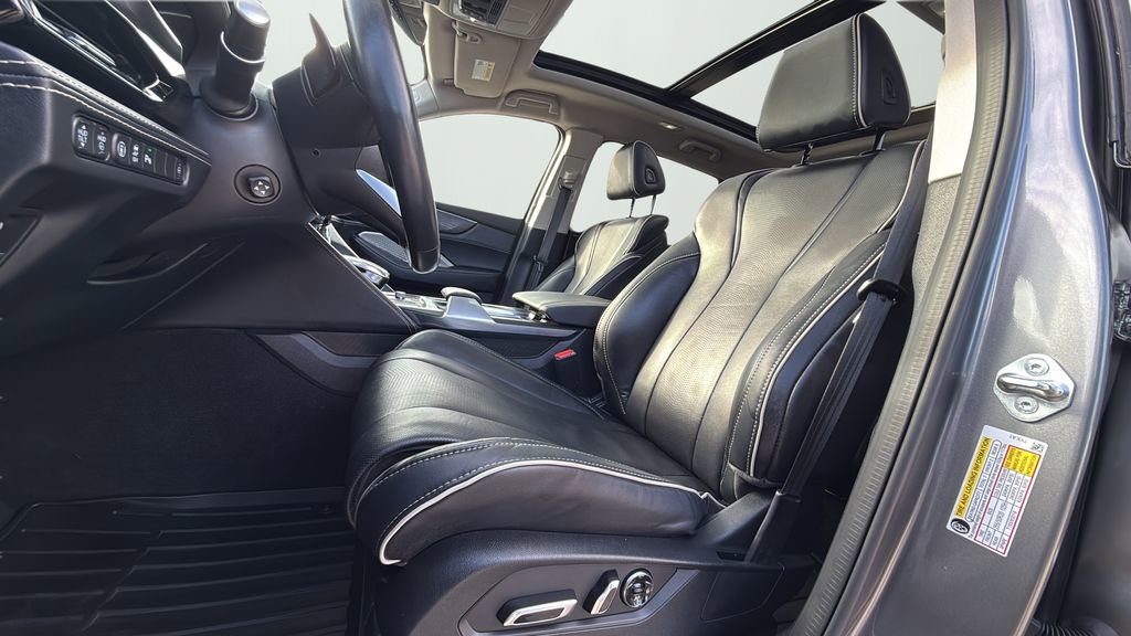 Used 2023 Acura MDX SH-AWD w/ Advance Package image 9