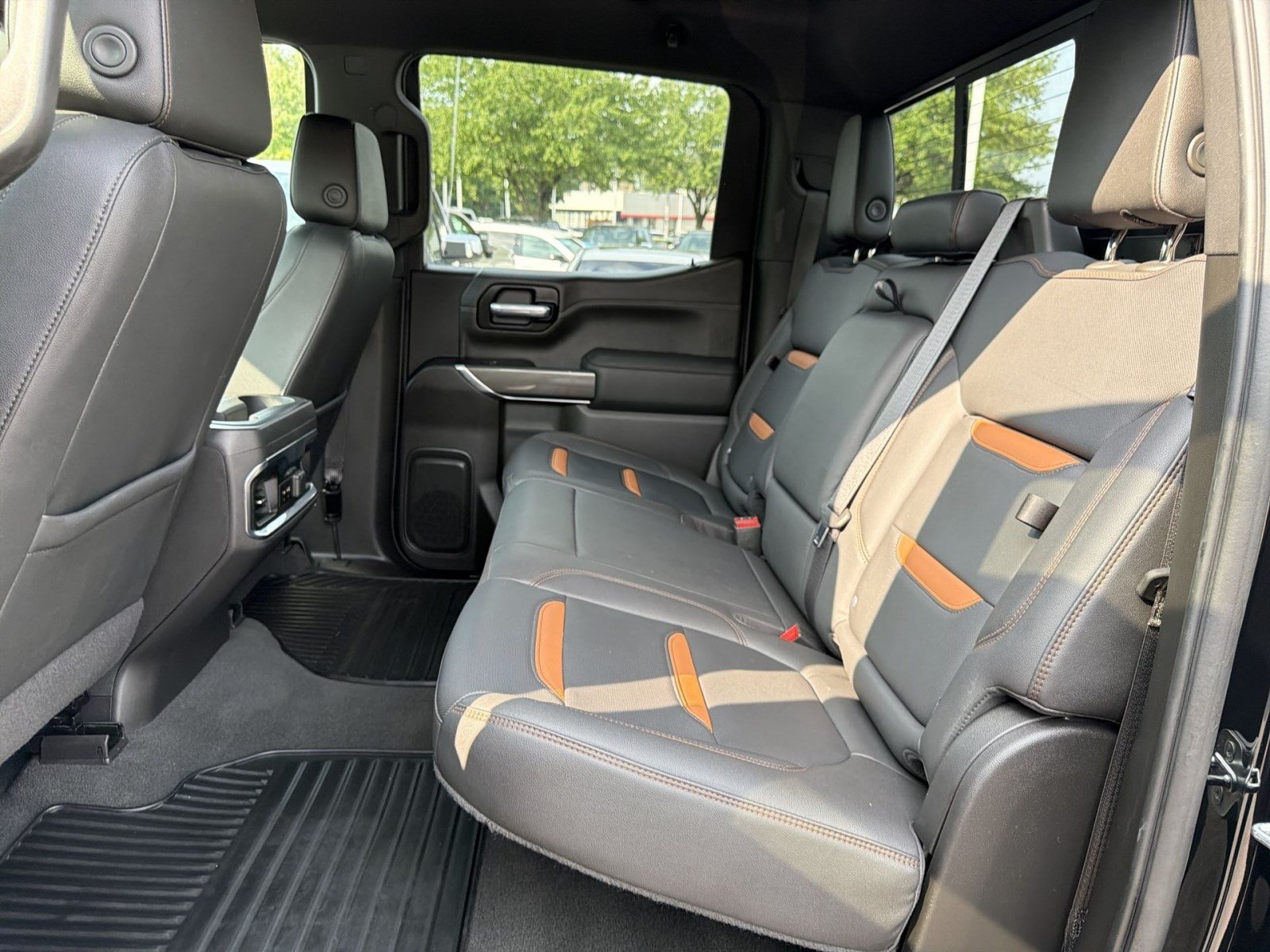 Used 2022 GMC Sierra 1500 AT4 w/ AT4 Premium Package AWD/4WD image 22
