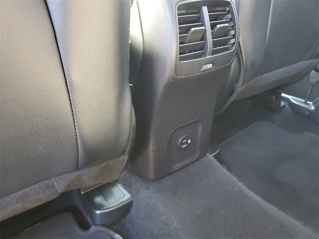 Used 2022 Ford Escape SEL image 29