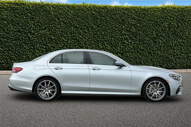 Used 2022 Mercedes-Benz E 350 Sedan video 3