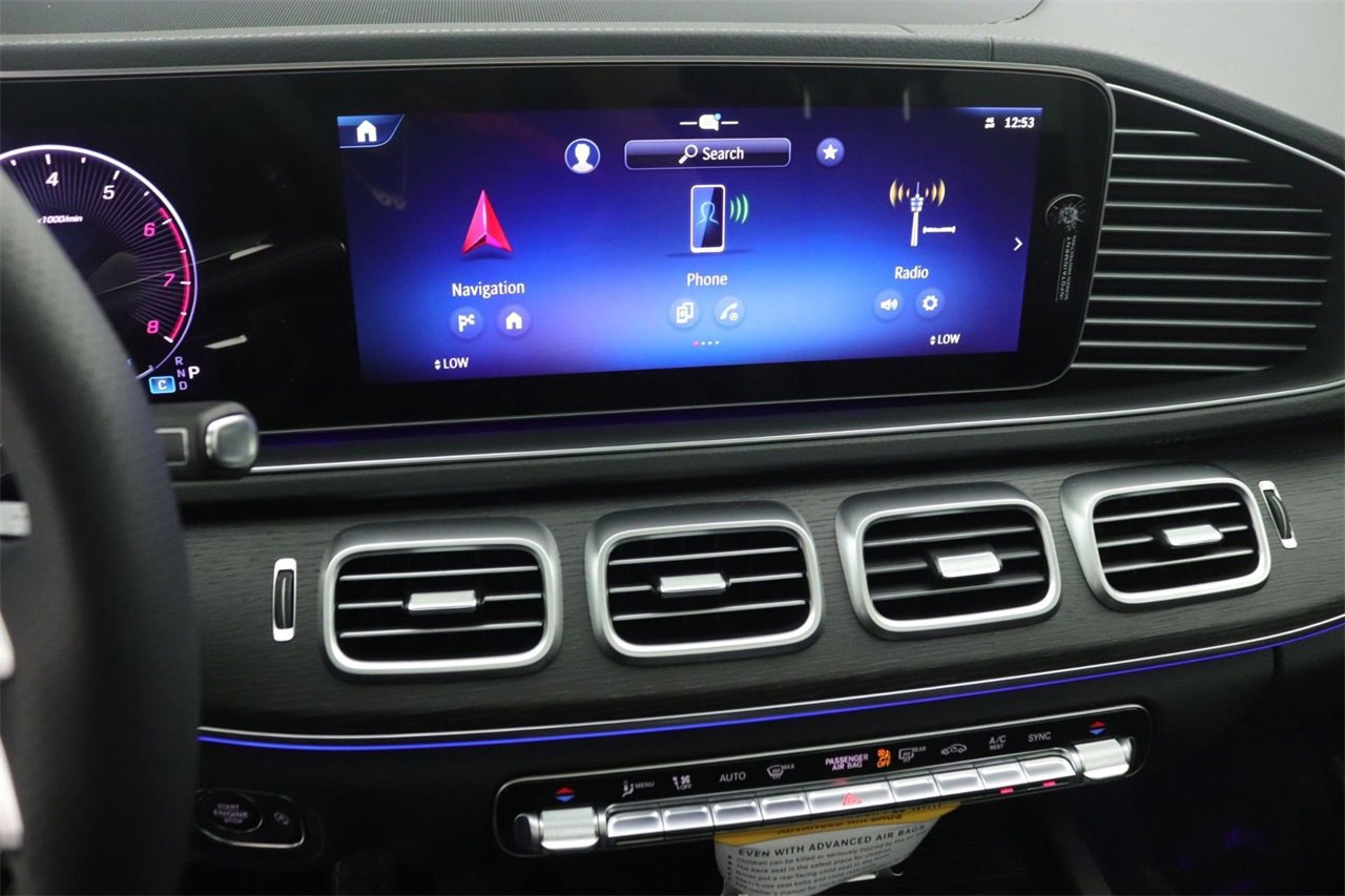 New 2026 Mercedes-Benz GLS 450 4MATIC image 6