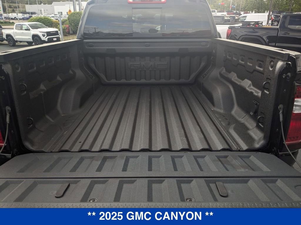 New 2025 GMC Canyon Elevation w/ Convenience Package image 33